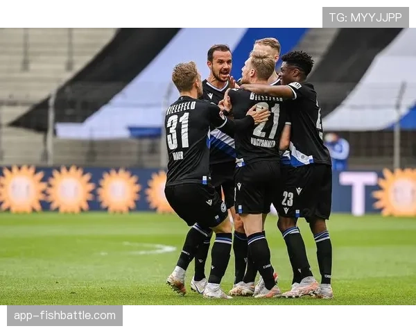 保级关键战前瞻:波鸿对阵美因茨,六分之战一触即发 保级关键战前瞻:波鸿对阵美因茨,六分之战一触即发